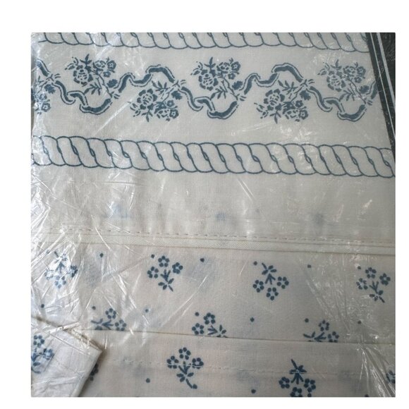 Laura Ashley For Burlington 200 Ct Full Sheet Blue Floral Print Cotton Blend - Picture 3 of 3